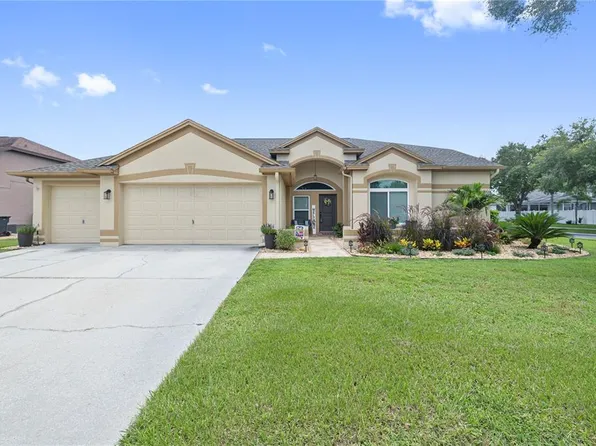 4015 Lithia Ridge Blvd, Valrico, FL 33596