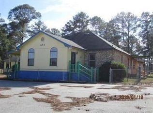 512 E Oakridge Dr, Albany, GA 31705