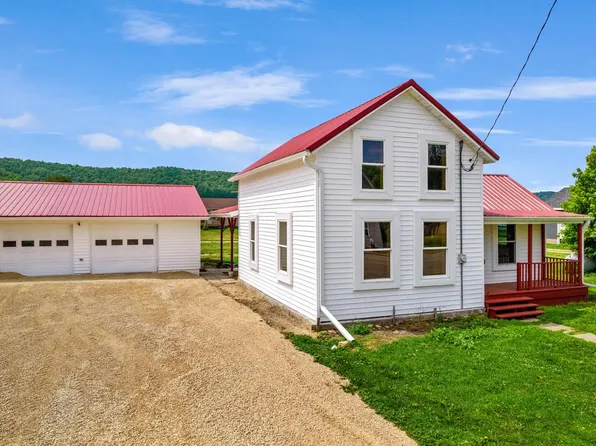 S2001 County Road U, Waumandee, WI 54622