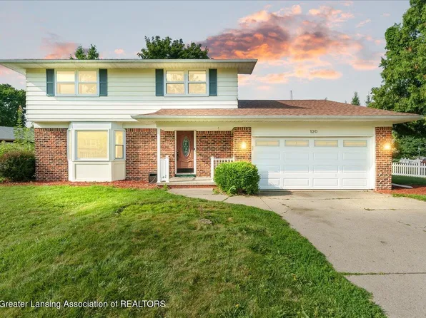 120 Chanticleer Trl, Lansing, MI 48917