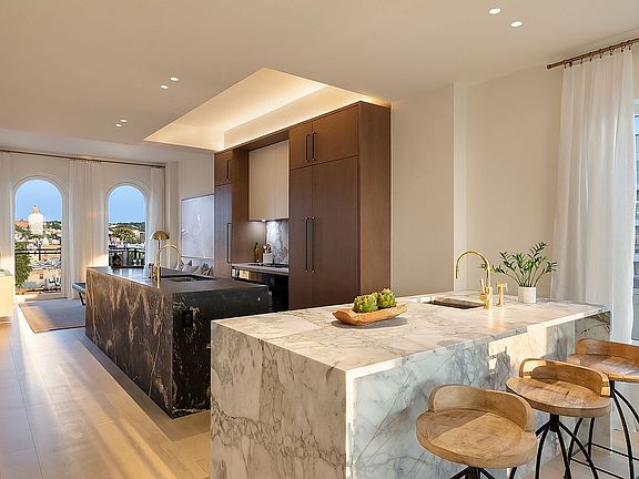 5th image of 243 4th Ave #Penthouse 11