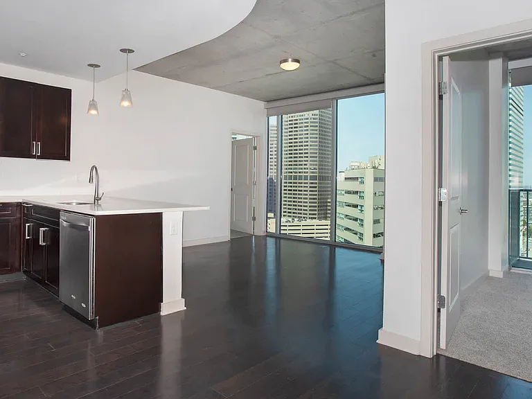Kitchen and Living Room with Floor-to-Ceiling Windows
