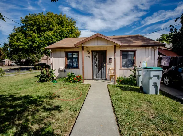 703 5th St, Woodland, CA 95695