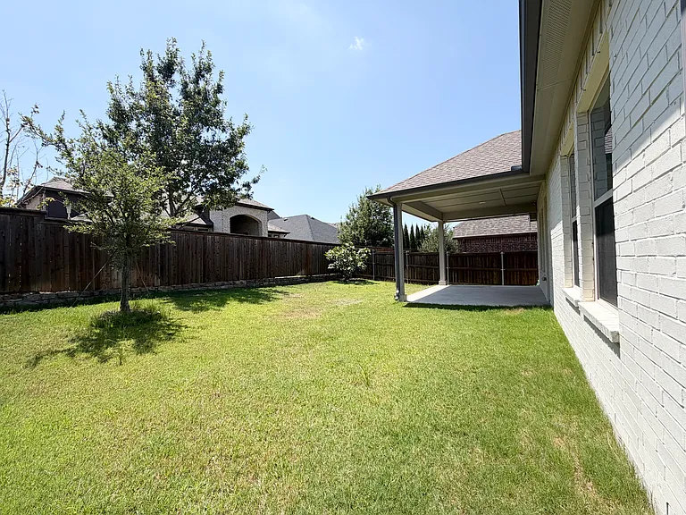 2427 Preakness Pl — Photo 23