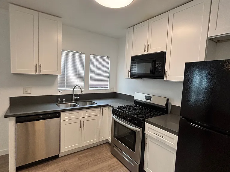 6809 West Blvd #C — Photo 6
