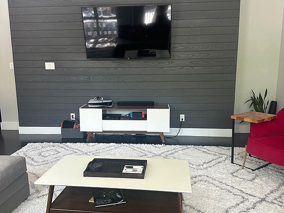 5th image of 207 Pierce St Floor 2