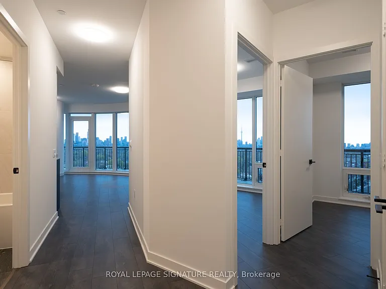 1185 Dupont St #1016 — Photo 9