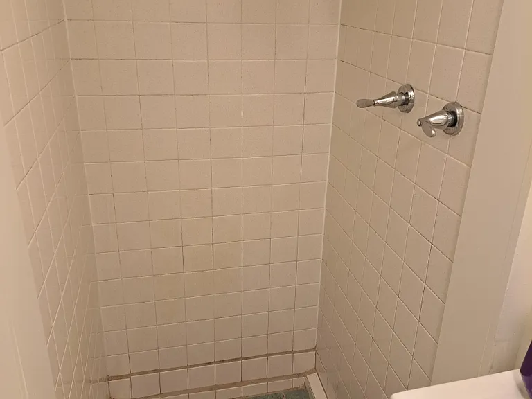 221 Park St #G — Photo 2