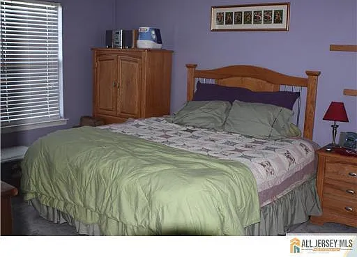 388 Lancaster Ct — Photo 4