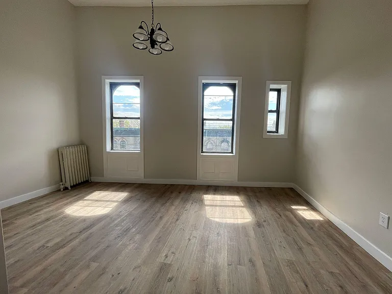 171 Ocean Ave #16 — Photo 3