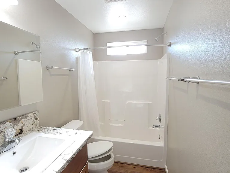 5503 Longview Dr #C — Photo 7