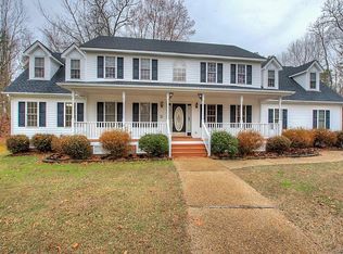 1213 Rockbasket Ln, Chester, VA 23836