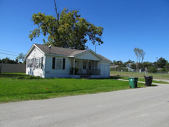 One of the larger lots in this section.