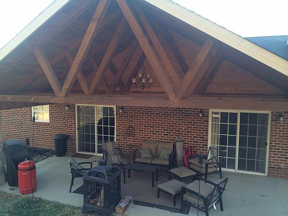4th image of 1736 Maplestone Ln
