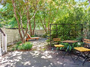 91 Cambridge Pl #1, Brooklyn, NY 11238