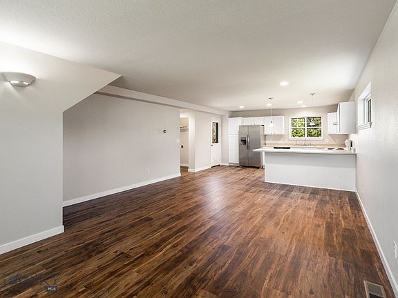 5th image of 2519 Lily Dr