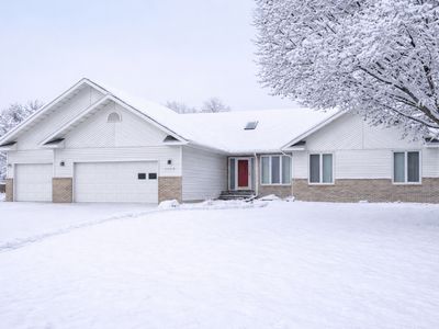 1059 Sommerset Pl, West Fargo, ND, 58078