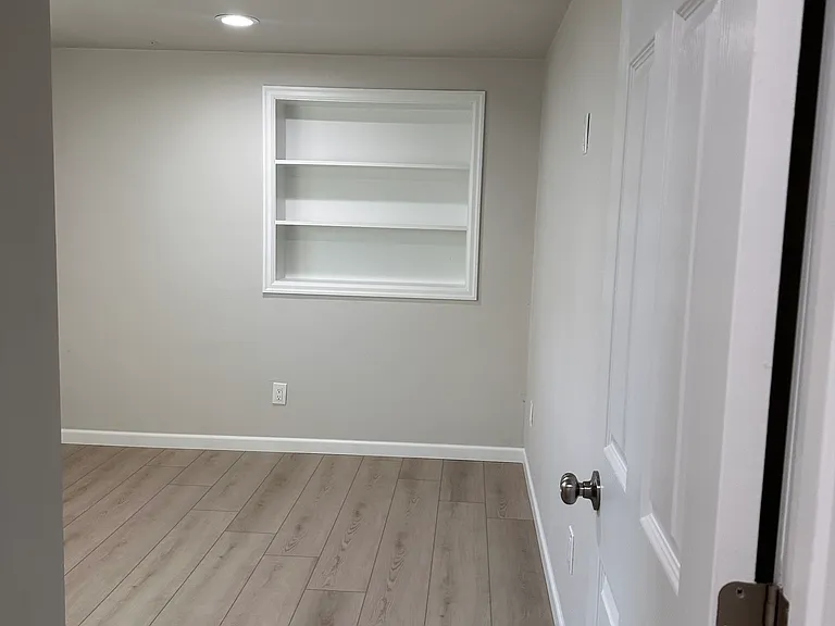 2902 Bonnie Doon Ave — Photo 5