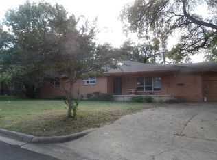 2849 Modesto Dr, Dallas, TX 75227