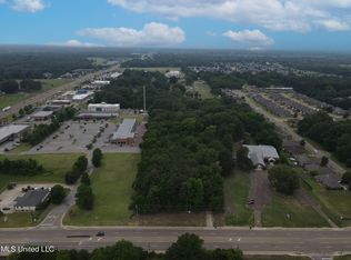 Craft Rd, Olive Branch, MS 38654