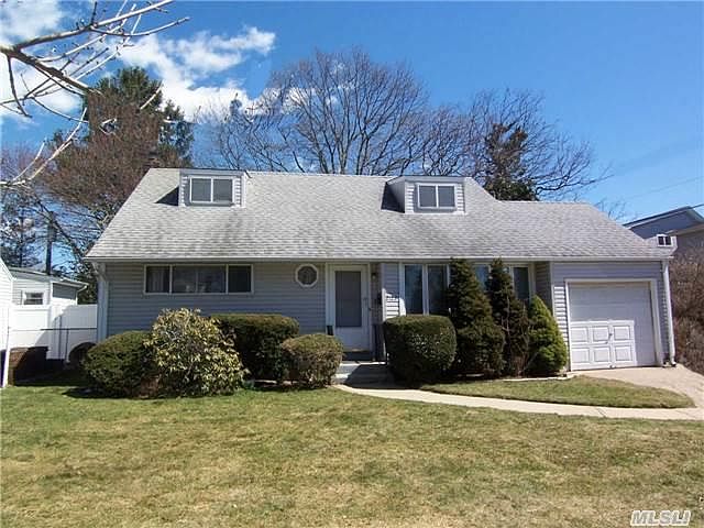 1st image of 2123 Alan Dr