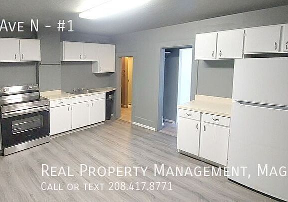 2nd image of 330 2nd Ave N #1