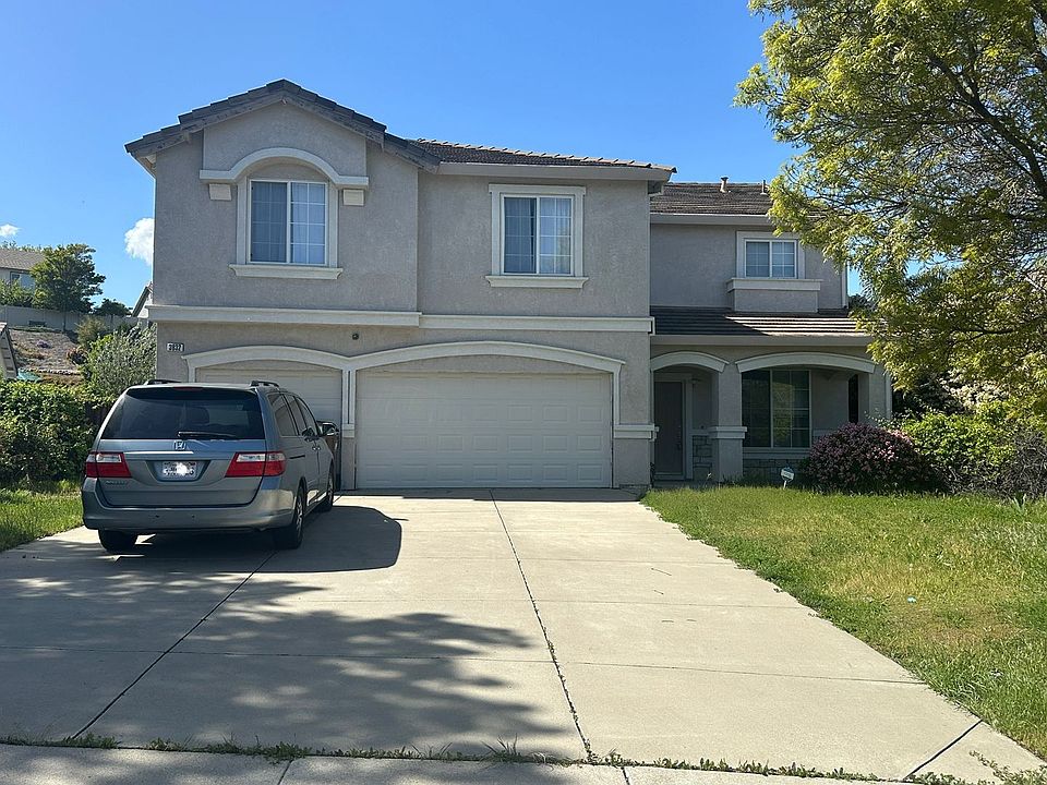 1st image of 3832 Warbler Dr
