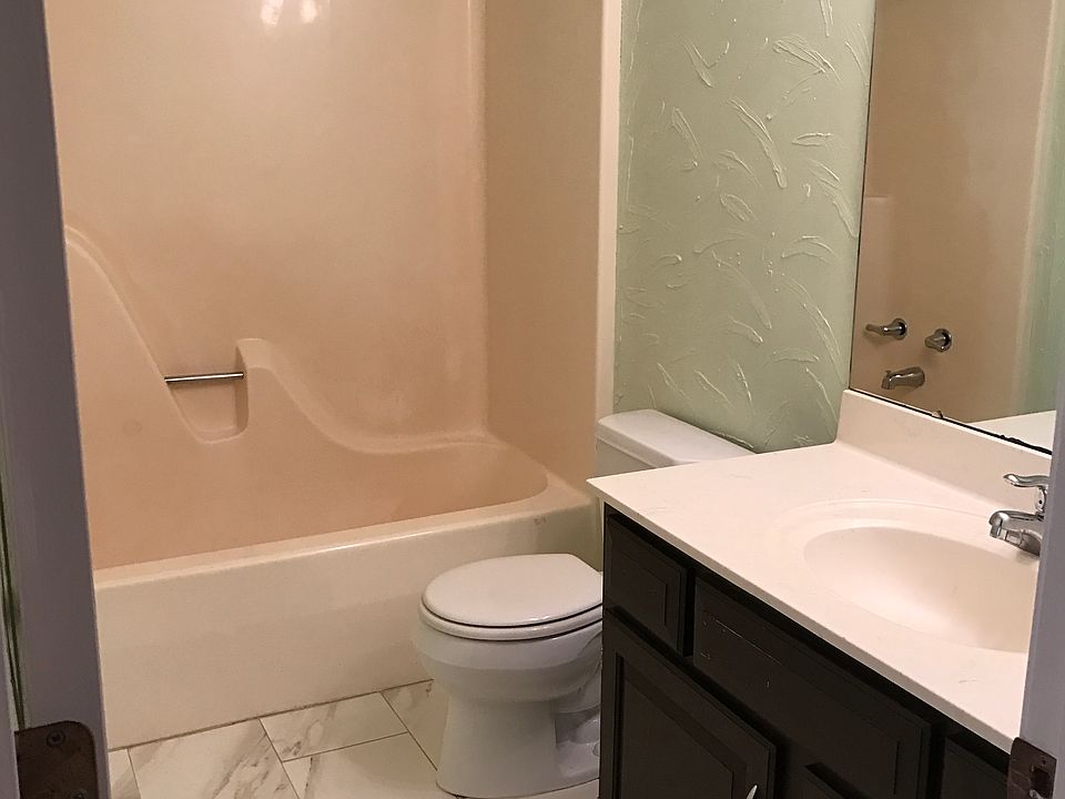 Upstairs Bath