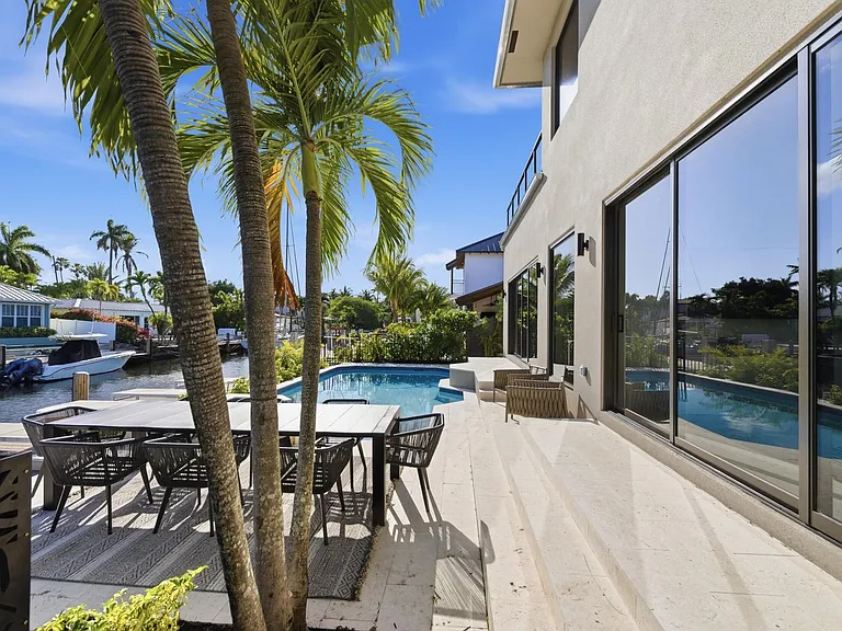 1308 Avocado Isle — Photo 17