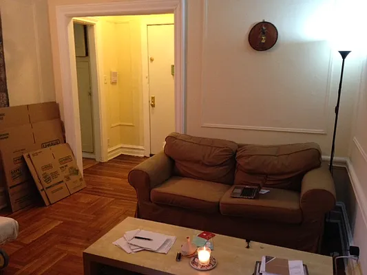 Rented by Premier Metro Realty Corp | media 4