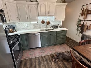 625 N Oakwood St, Griffith, IN 46319
