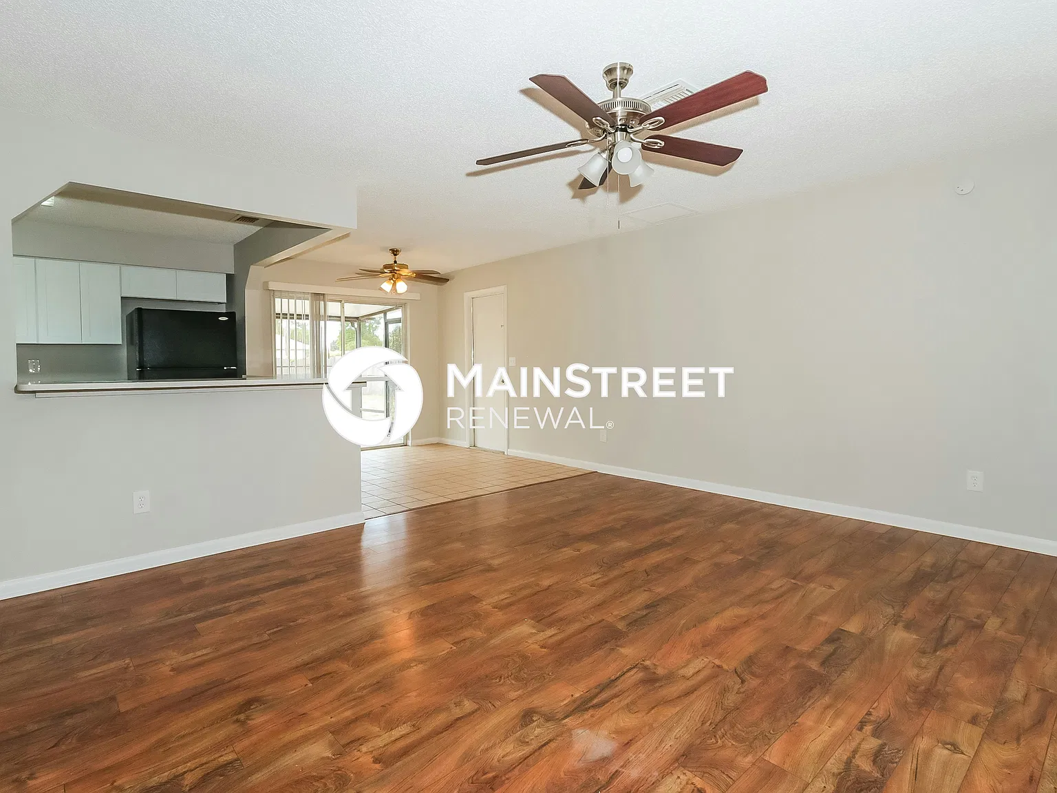 325 Ne Glentry Ave — Photo 4
