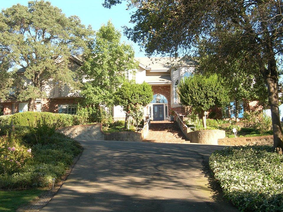 1st image of 3000 Aspen Dr