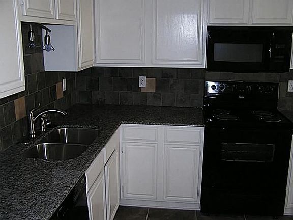 4th image of 8553 Charleston Ave