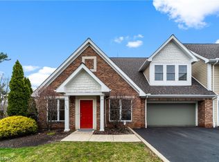 1475 Huntington Ln, Cleveland Heights, OH