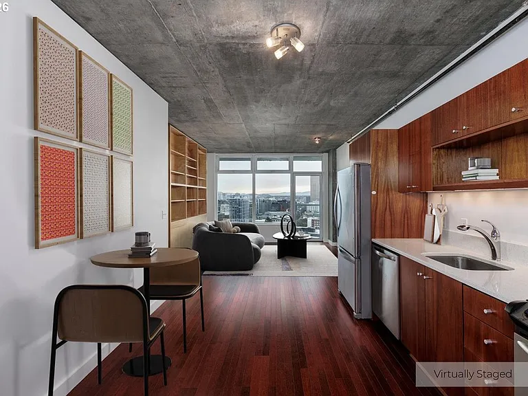 1926 W Burnside St #1511 — Photo 7