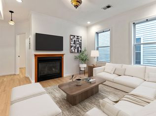 8 Peters St UNIT 2, South Boston, MA 02127