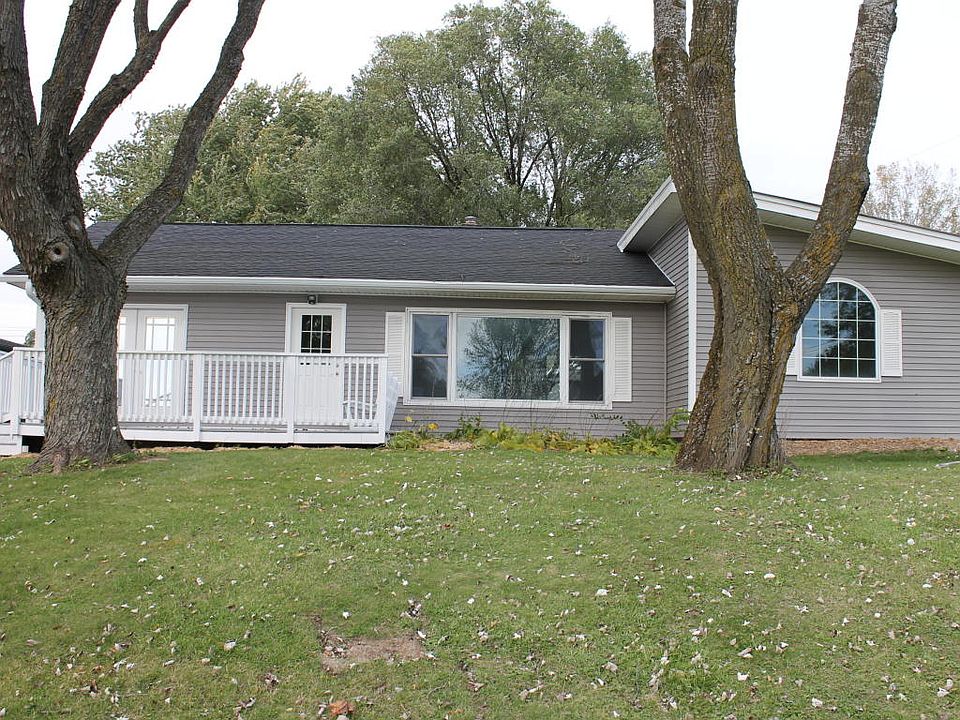 1st image of W2744 Schams Ave