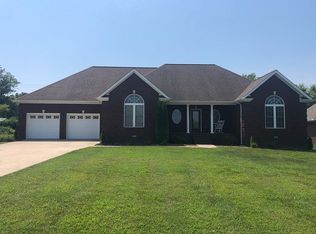 1163 Fawn Dr, Cookeville, TN 38501