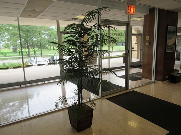 5th image of 6730 S South Shore Dr APT 101