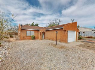 747 Stallion Rd SE, Rio Rancho, NM 87124