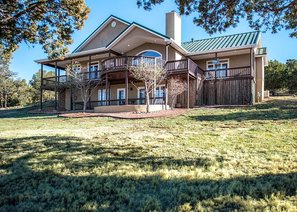 1st image of 165 San Mateo Dr