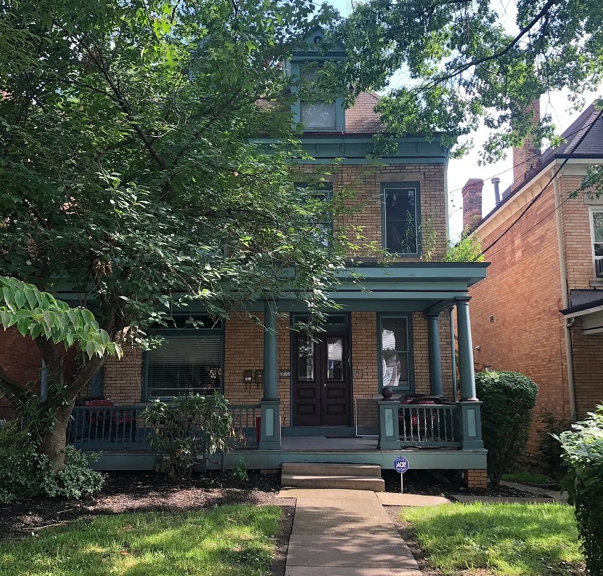 2 bed, $1,350 — Photo 2