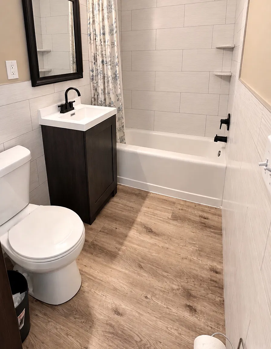 Studio, 400 sqft, $1,095 — Photo 3