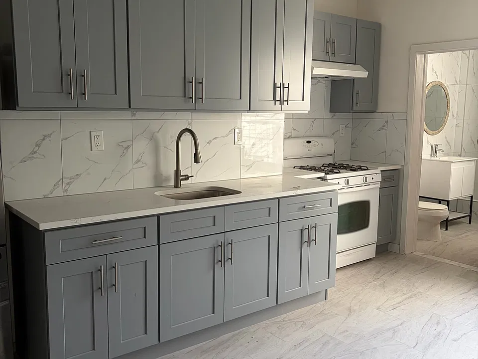31 Orchard St #L3
