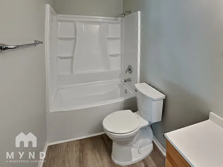 219 American Dr — Photo 15