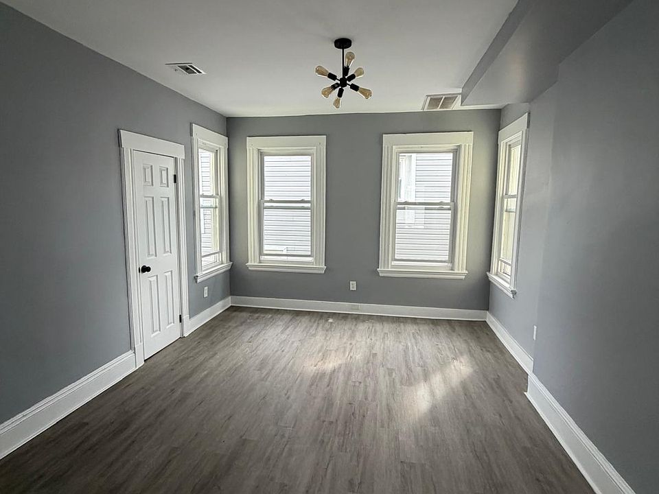 1st image of 9 N 17th St Floor 2