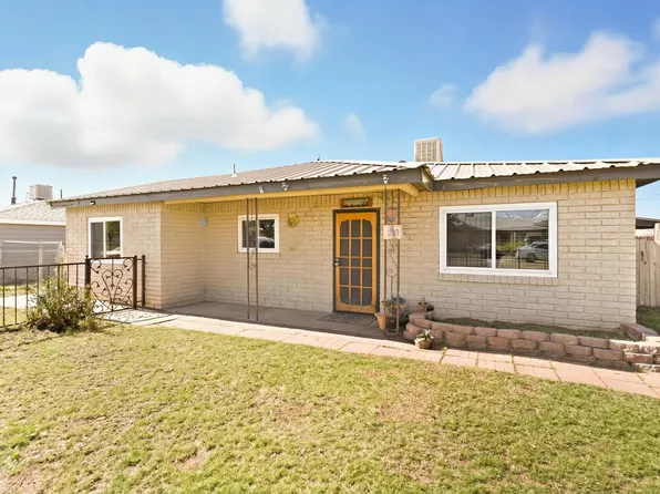 911 Impala Dr, Belen, NM 87002