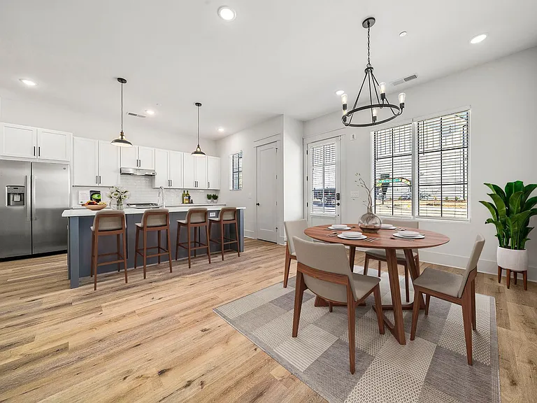Cedar Walk Townhomes — Photo 21