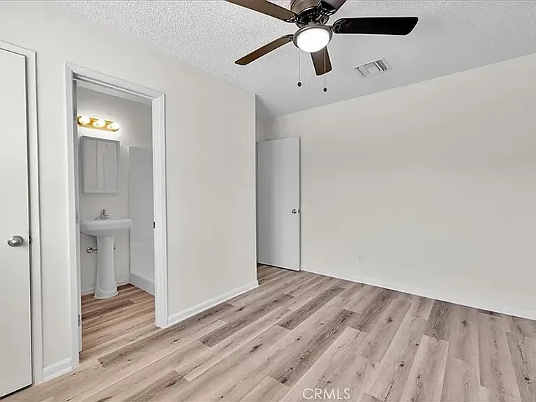 73805 Southslope Dr — Photo 17